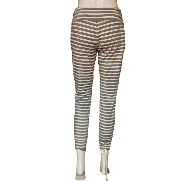 Grace & Lace Live In Loungers/Loggers In Grey/Ivory Stripe - Picture 5 of 14